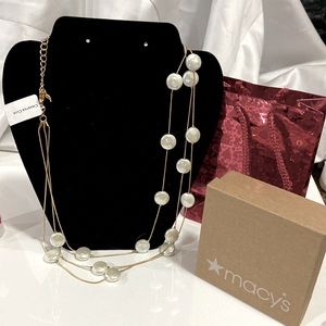 Three layers coin pearl Necklace in fashion now
